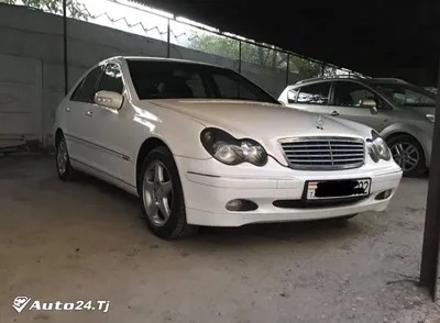 Всё гниёт по плану: покупаем Mercedes-Benz C-Klasse W203 за 350 тысяч -  КОЛЕСА.ру – автомобильный журнал