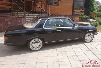 Купить б/у Mercedes-Benz W123 1975-1985 200 4-speed 2.0 MT (109 л.с.)  бензин механика в Подольске: синий Мерседес-Бенц W123 1983 седан 1983 года  на Авто.ру ID 1080513874