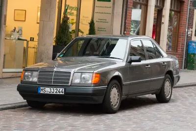 Mercedes W124 buyer's guide - Classics World