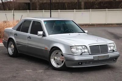 Mercedes W124 buyer's guide - Classics World