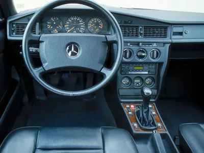Фото Салона — Mercedes-Benz 190 (W201), 1,8 л, 1990 года | фотография |  DRIVE2