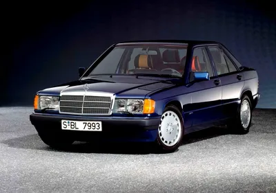 EVA коврики на Mercedes 190 (W201) (1982-1993) в Москве - купить  автоковрики для Мерседес 190 190E 190D в салон и багажник автомобиля |  CARFORMA