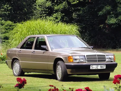 1982 Mercedes-Benz 190-190 E w201 compact-class saloons - YouTube