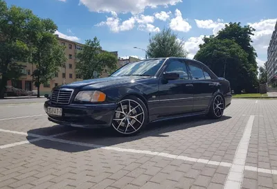 Автодом 1996 года на базе Mercedes-Benz. Раньше делали с душой | Автодом и  Дом на колесах | Дзен