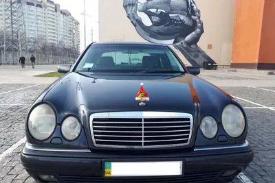 Эксклюзив из 90-х: в Киеве заметили редчайший 580-сильный Mercedes S-Class  W140 (фото). Читайте на UKR.NET