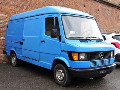 Mercedes Benz 207 D Minibus , Germany, Europe Stock Photo - Alamy