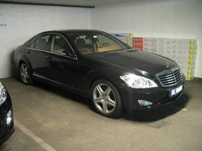 2 0 0 3 mercedes - benz s - class s 5 0 0 4 matic, | Stable Diffusion |  OpenArt