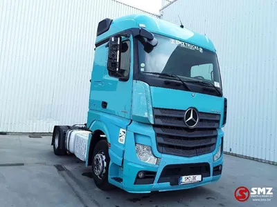 Mercedes benz actros hi-res stock photography and images - Alamy