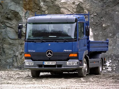 Mercedes-Benz Atego 815 UK-spec 1998–2005 images (1024x768)