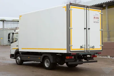 mercedes atego 2014 short 3D Model in Truck 3DExport