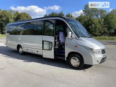 Автобус Mercedes-Benz TOURISMO -
