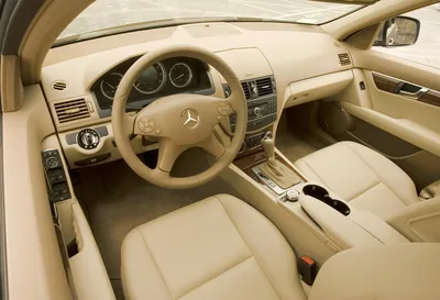 2011 Mercedes-Benz C-Class Sedan Interior Photos | CarBuzz