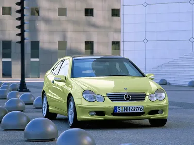 Mercedes-Benz E-Class Coupe и E-Class Cabriolet после рестайлинга -  Mercedes-Benz