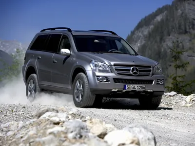 Внедорожник Mercedes-Benz GLS стал комфортнее и умнее — ДРАЙВ