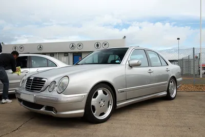 Мерседес Е 210 .: 2 450 $ - Mercedes-Benz Березне на Olx