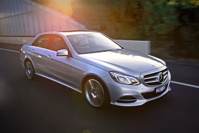 Mercedes-Benz E-Класс 4 поколение (W212, S212, C207) рестайлинг, Седан -  технические характеристики, модельный ряд, комплектации, модификации,  полный список моделей, кузова Мерседес-Бенц Е-класс