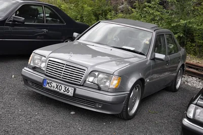 По прозвищу \"волчок\": история появления легендарного Mercedes E500 W124