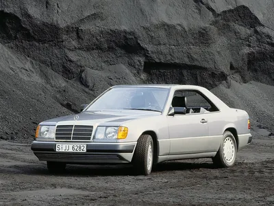 Мерседес 124 - Отзыв владельца автомобиля Mercedes-Benz W124 1985 года: 230  2.3 MT (136 л.с.) | Авто.ру