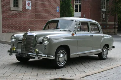 The Mercedes 190 E 'Baby Benz' is now 40 years old | Top Gear