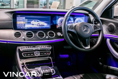 Mercedes-Benz E200 Exclusive 2022 - YouTube