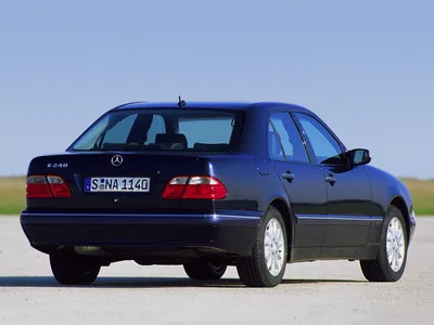 Обзоры б/у авто Mercedes E-Class (Мерседес Е-Класс) с пробегом.  Mercedes-Benz E-Class W211 (2002-2009): Надежда на былую надежность