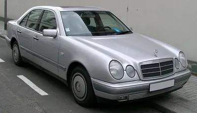 File:Mercedes W210 front 20080320.jpg - Wikipedia