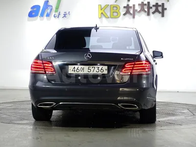 Mercedes-Benz E220💣оклейка в цветной винил, тонировка, антихром