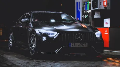 Обои mercedes-benz, mercedes, заправка, дождь картинки на рабочий стол,  фото скачать бесплатно