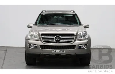 New Mercedes-Benz GL-Class 2015 GL 500 Photos, Prices And Specs in UAE