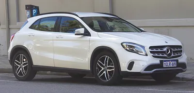 Mercedes GLA review - Engines, performance and drive 2024 | Auto Express