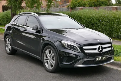 Mercedes-Benz GLA 200 Style Variant Now in Malaysia @ RM224K