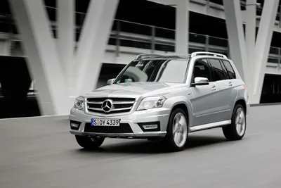 Mercedes Benz GLK 250 BlueTEC - THE ESSENTIALS TEST DRIVE - YouTube