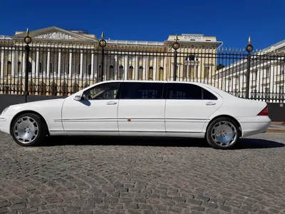 На продажу выставили уникальный лимузин Mercedes-Benz W100 Pullman с  салоном от Майбаха - читайте в разделе Новости в Журнале Авто.ру