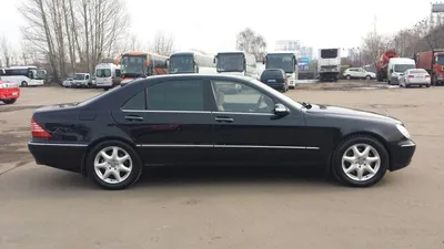 Купить б/у Mercedes-Benz S-Класс II (W126) Рестайлинг 560 5.6 AT (279 л.с.)  бензин автомат в Абакане: белый Мерседес-Бенц S-класс II (W126) Рестайлинг  седан 1989 года на Авто.ру ID 1045251028