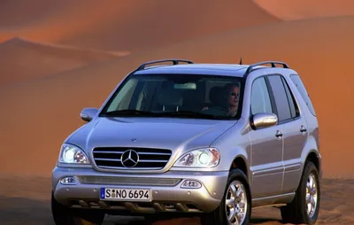 File:Mercedes Benz ML 270 CDi Final Edition 2005 (15879293492).jpg -  Wikimedia Commons