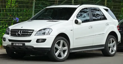 File:2008 Mercedes-Benz ML 320 CDI (W 164 MY08) Edition 10 wagon  (2011-12-06) 01.jpg - Wikimedia Commons