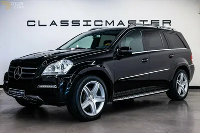 Mercedes benz gl 500 4matic hi-res stock photography and images - Alamy