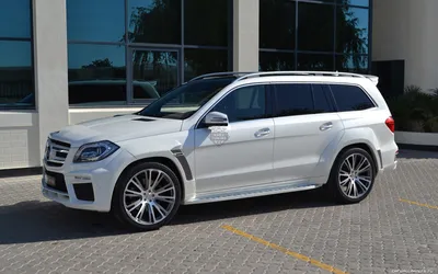 LARTE turns the Mercedes-Benz GL into a real tank