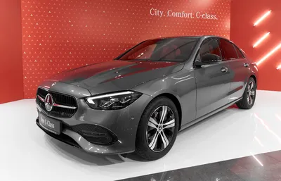 Mercedes впервые показала новый Mercedes-Benz V-Class. Он стал похож на  легковые модели бренда