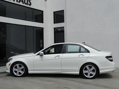 2011 Mercedes-Benz C-Class C300 4MATIC Luxury Sedan