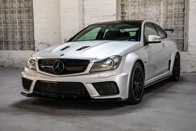 NYIAS 2011: Mercedes C63 AMG Coupe [Live Photos] - autoevolution