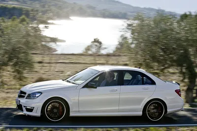 2011 Mercedes-Benz E-Class | Bespoke Auto Gallery