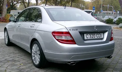 Review: Mercedes C Class W204 ( 2007 - 2014 ) - Almost Cars Reviews