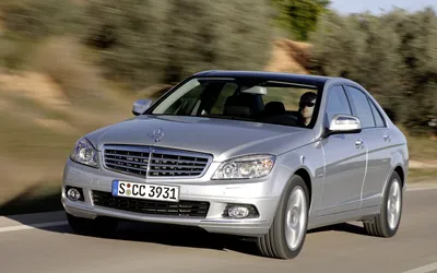 204 series C-Class Saloons, 2007 - 2011