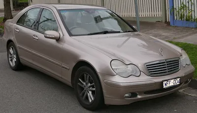2004 Mercedes-Benz C-Class - conceptcarz.com