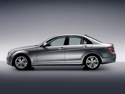 2008 Mercedes-Benz C-Class: Sharply styled luxury sedan set to fend off  rivals