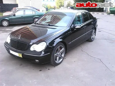 Mercedes-Benz C-Class 2000, 2001, 2002, 2003, 2004, седан, 2 поколение,  W203 технические характеристики и комплектации