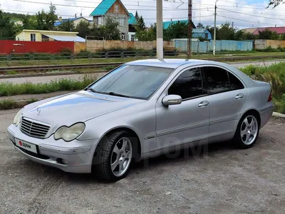 Купить подержанный автомобиль Mercedes-Benz C 200 Kompressor (W203), 163  л.с., пробег 185 000 км по цене 449 000 руб. Предложение от автосалонов и  частных лиц - автомобили Mercedes-Benz C 200 Kompressor (W203), 163 л.с. с  пробегом.