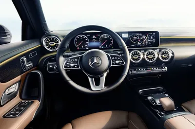 Mercedes-Benz показал салон A-Class нового поколения - КОЛЕСА.ру –  автомобильный журнал