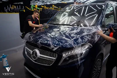 Новый Mercedes-Benz E-класса W124 получил цифровой салон, встроенный TikTok  и селфи-камеру | Автокультура CARAKOOM | Дзен